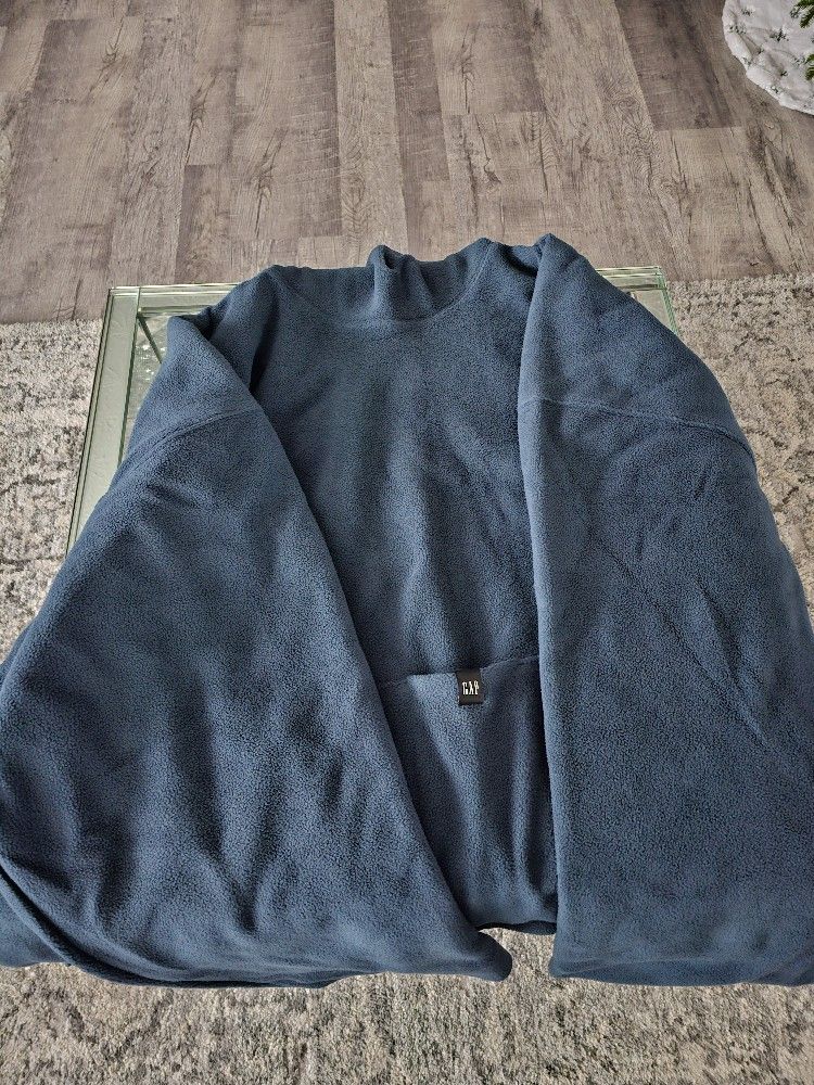 Yezzy Gap Polar By Balenciaga Size L Brand New