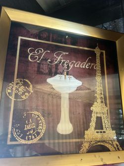 Bathroom pictures & 2 Paris decor