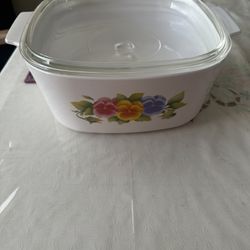 Corning Ware 5 Quart covered casserole Summer Blush