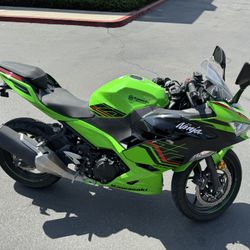 Kawasaki Ninja 2023 