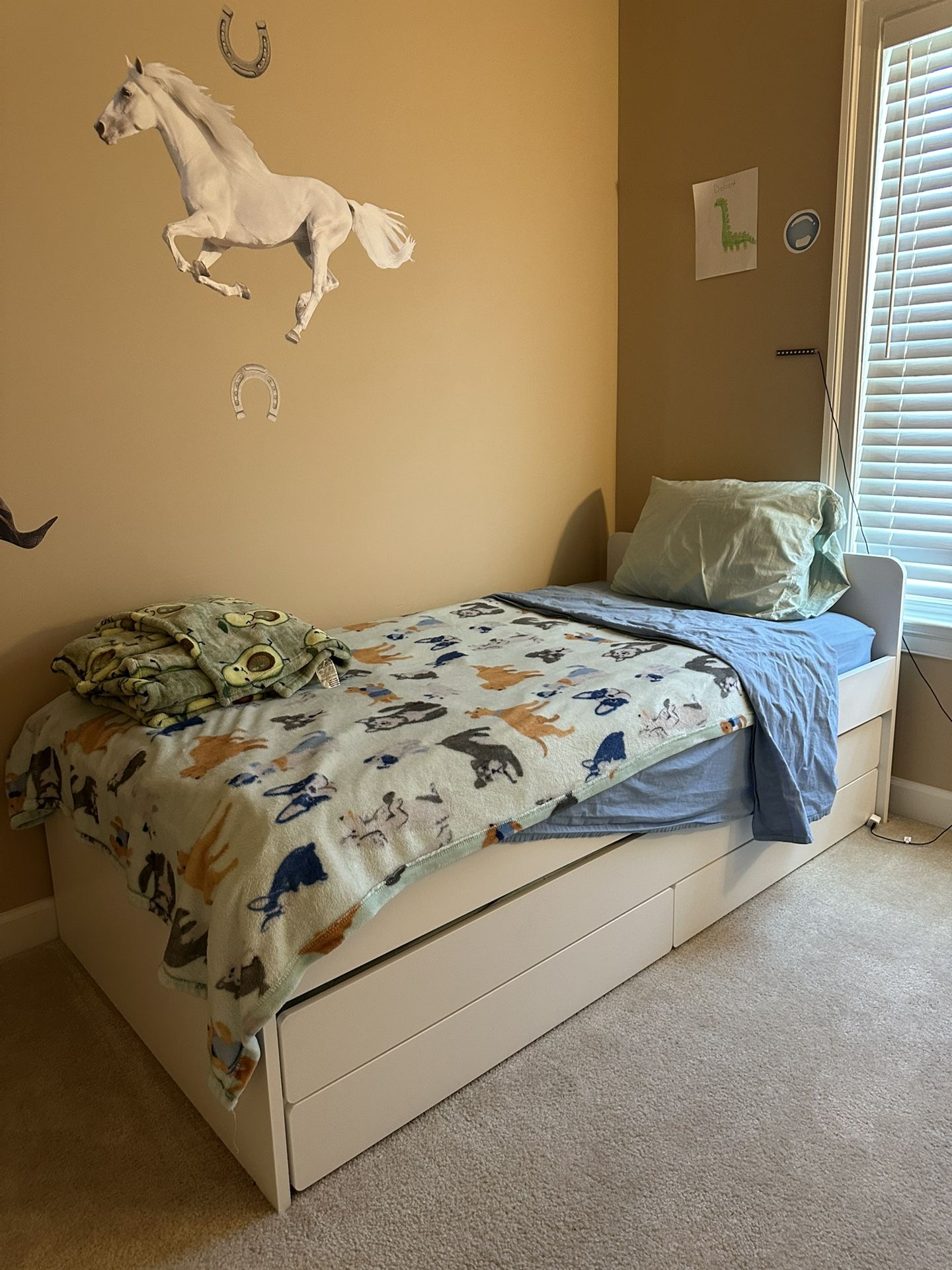 50 Bucks Bed And Dresser