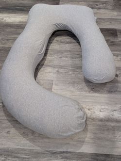 MomCozy Pregnancy Pillow