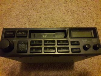 2001 Hyundai elantra headunit