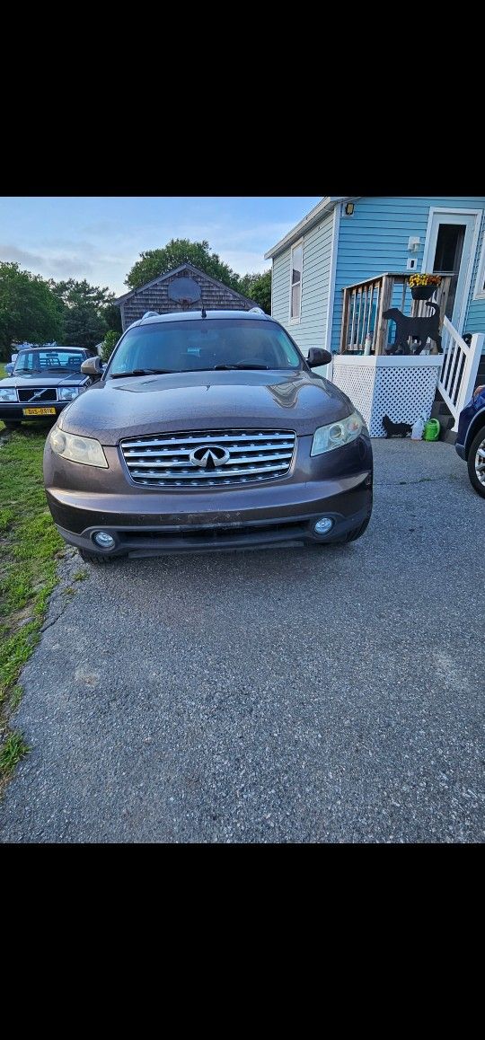 2004 Infiniti Fx35