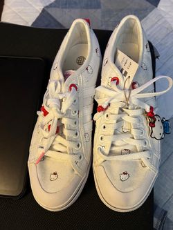 Adidas Hk size 9