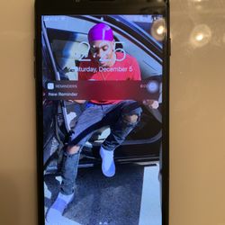 Apple Iphone 7 plus $150 Firm !! w / At&t !