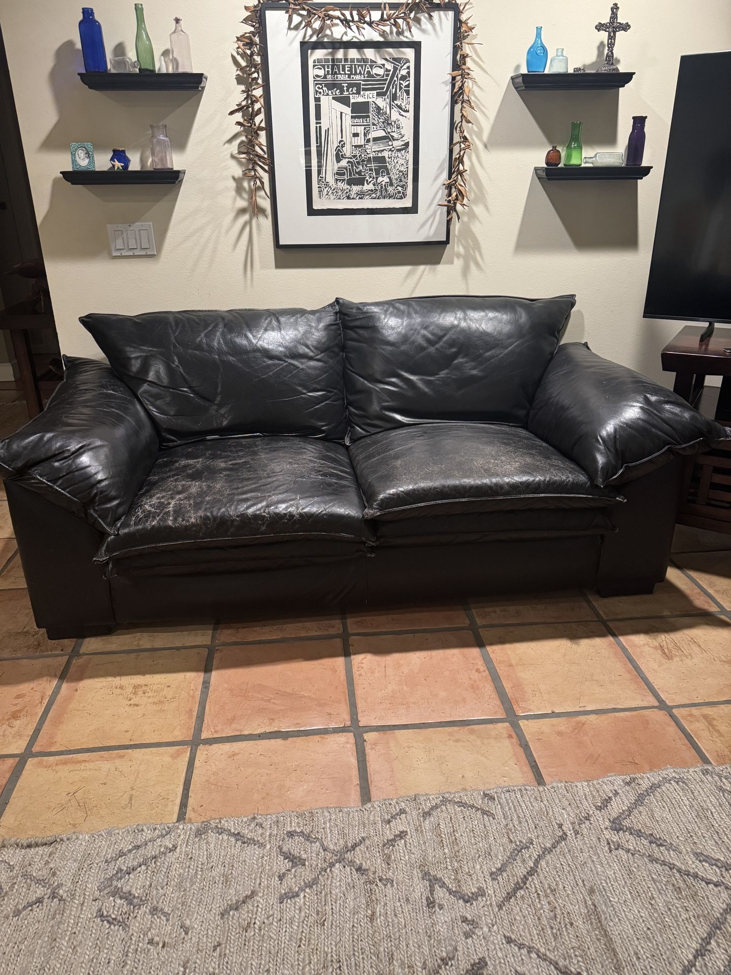 Free leather Loveseat And Oversized Lounge Chair