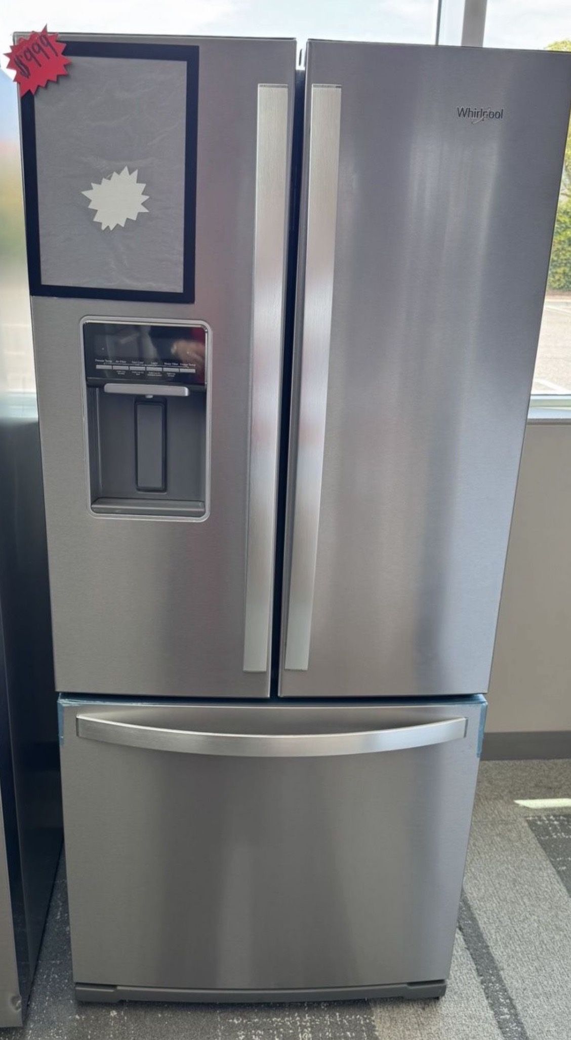 Whirlpool Apartment Size Fridge 
