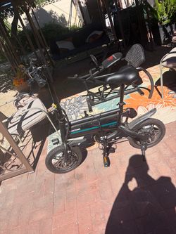 GoTrax Nano Folding Electric Bike