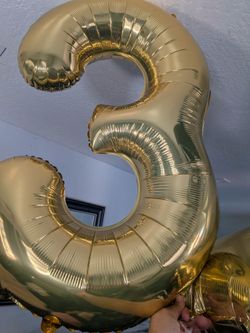 Free balloons