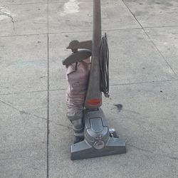 KIRBY vacuum With Extra accessories
