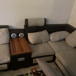 Sectional Couch 