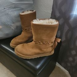Mini Bailey Bow Uggs