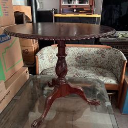 Vintage tilt top table