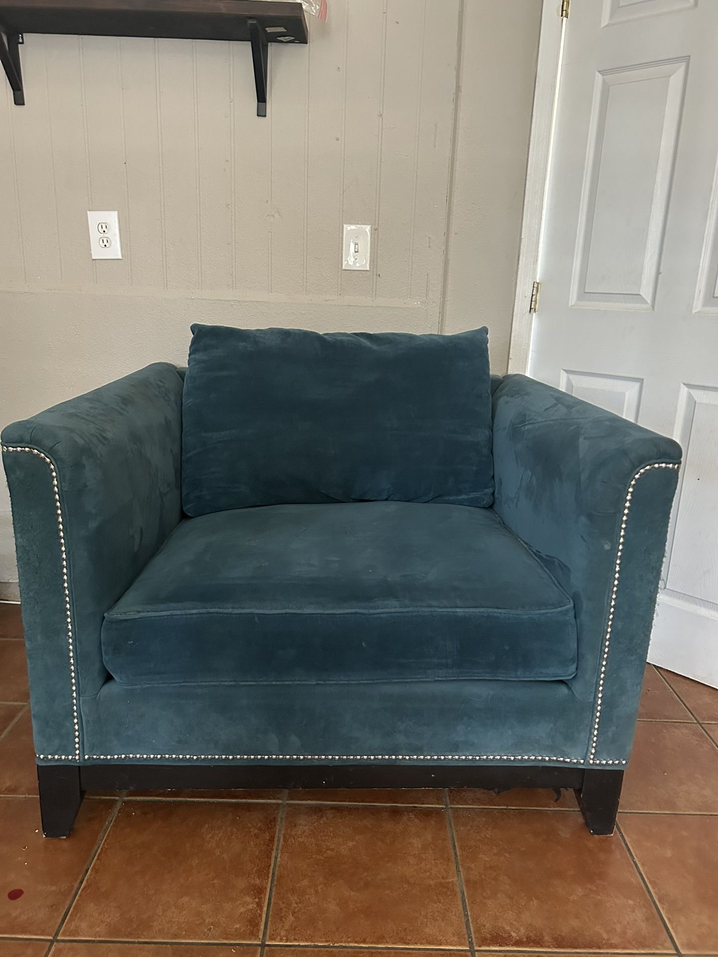 Oversized Club Chair