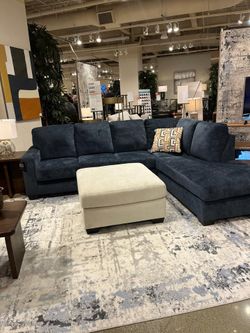 Make a bold statement to your living room with 2 Pc Aviemore Sectional