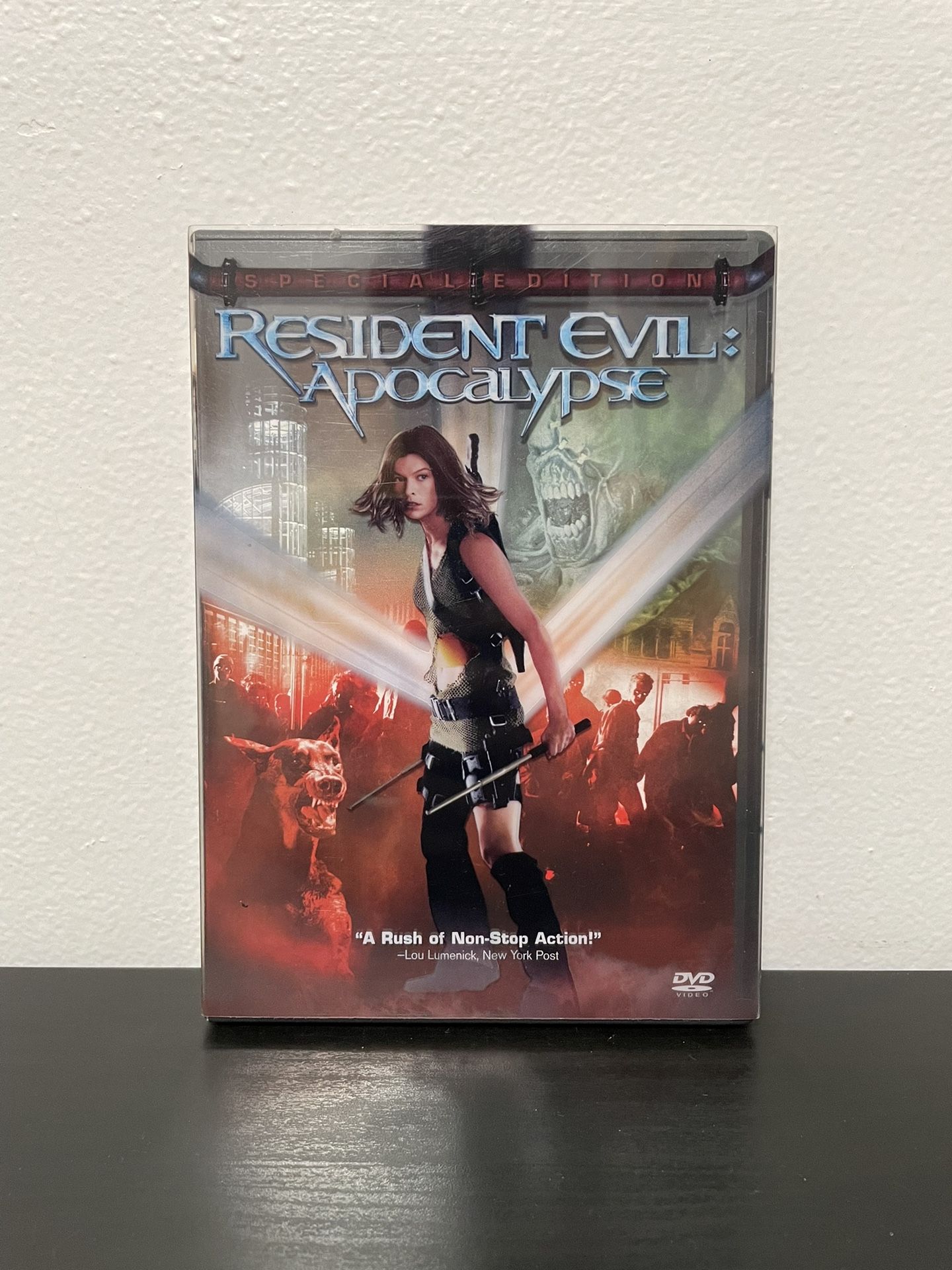 Resident Evil Apocalypse DVD 2 Disc Special Edition w/ Slipcover Horror CIB 2004