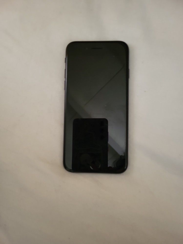 IPHONE 8