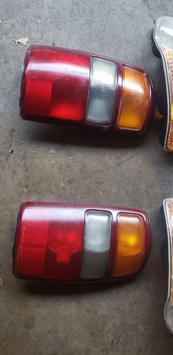 2002 YUKON DENALI XL LENSES