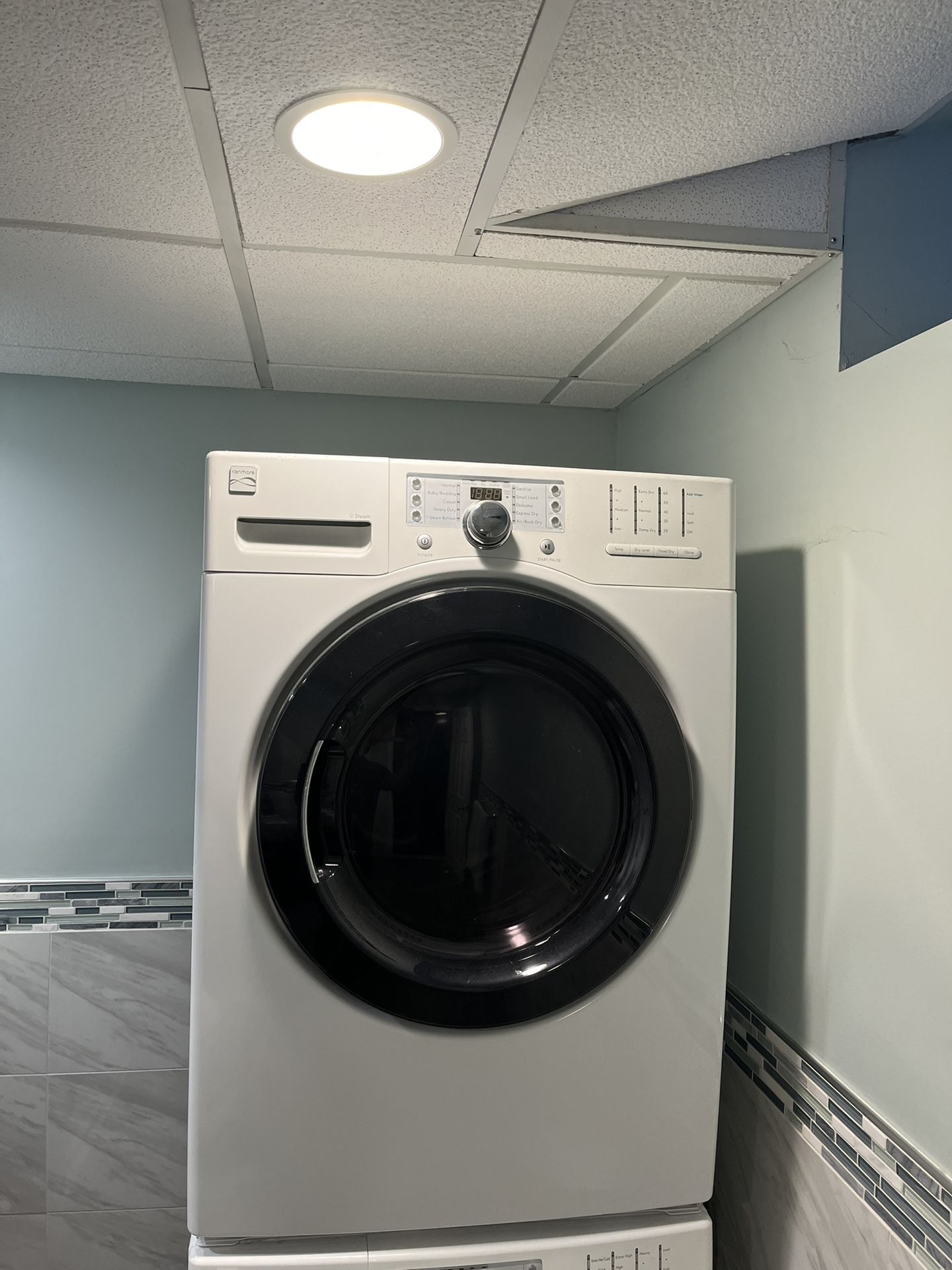 Kennore 7.0 cubic ft Gas Dryer
