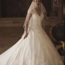 Mary's Bridal Wedding Gown