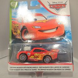🏎️ FOR SALE: Disney Pixar Cars - Lightning McQueen with Racing Wheels (2020 Release) 🏁