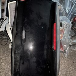 07-14 GMC Or Tahoe Back Glass 