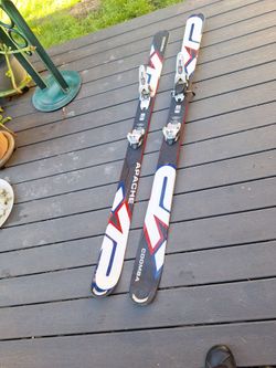 181 Apache coomba powder skis