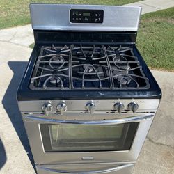 Frigidaire Gallery 30” Freestanding Stainless Steel Natural (Gas) 5 Burners Stove Convection Oven