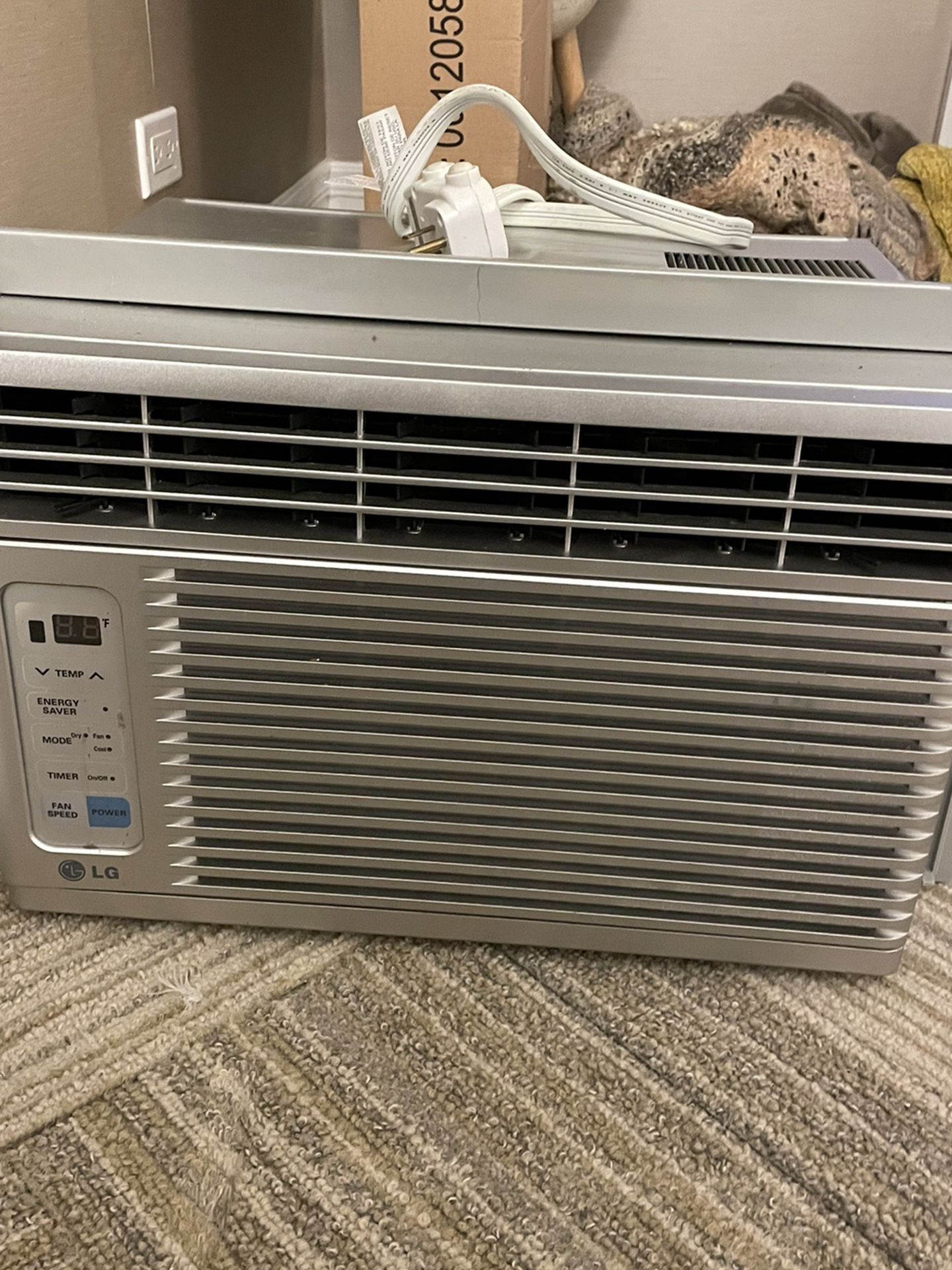 LG Window Air Conditioning AC Unit 6500 BTU
