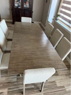 Dining table set