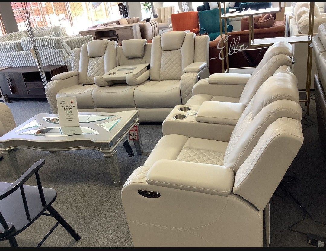Boyington Black Power Reclining Sofa, Loveseat And Recliner
Ashley FurnitureFinancing and Delivery Options Available