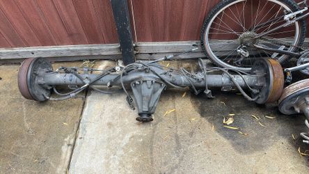2010. Toyota tacoma.   Diferencial.   Parts