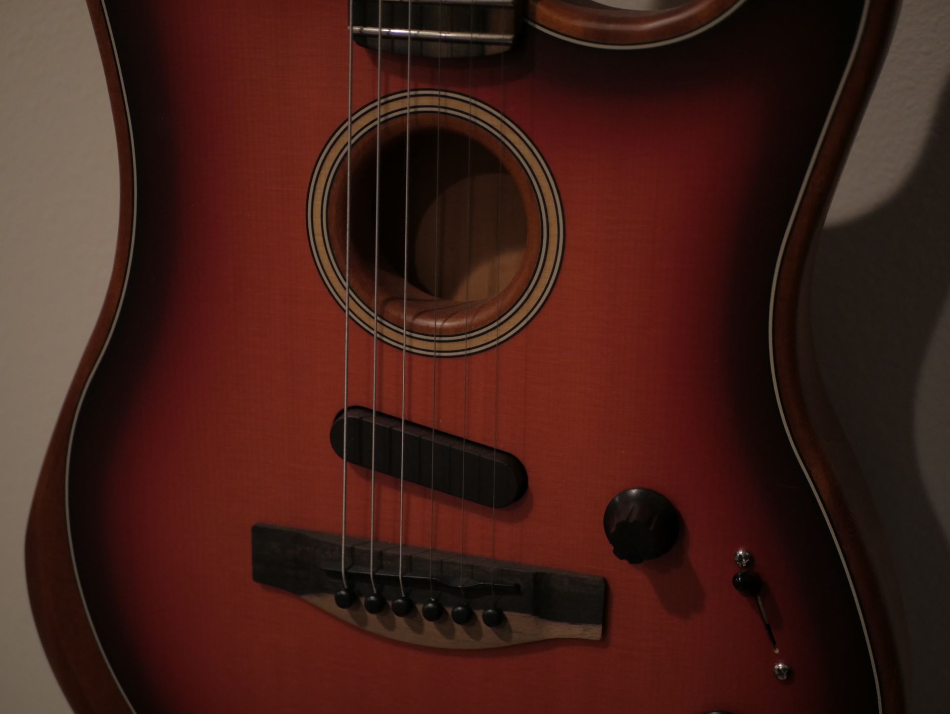 (ALMOST NEW) Fender Acoustasonic Stratocaster