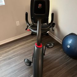SCHWINN 270 Recumbent Exercise Bike