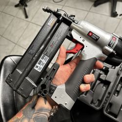 18g Pneumatic Brad Nailer 
