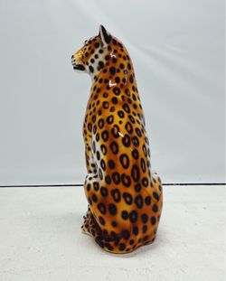 Vintage leopard