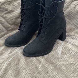 Women’s Timberland Boots 8.5