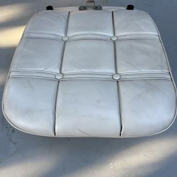 Ford Mustang II Lower Front Seat 74 75 76 77 8 Mustang II SEAT OEM