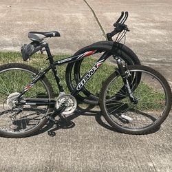 Giant Yukon Mountain Bike