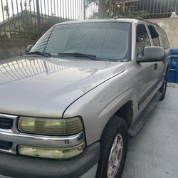 2005 Chevrolet Suburban