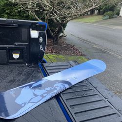 Snowboard 144 Cm Snow Board Snow Skiing Snowboarding like New 