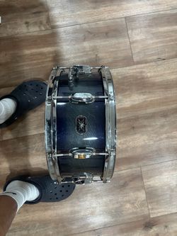 Snare Drum with Chrome Hardware