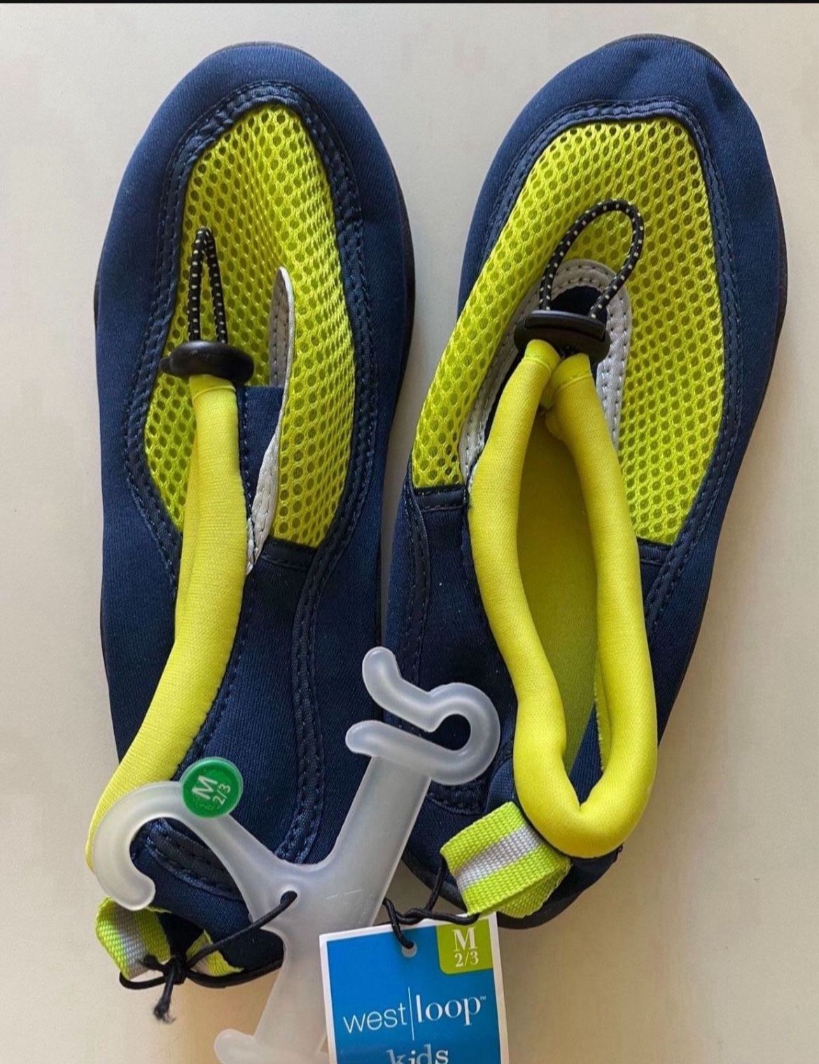 New Kids Water Shoes, Size 2-3