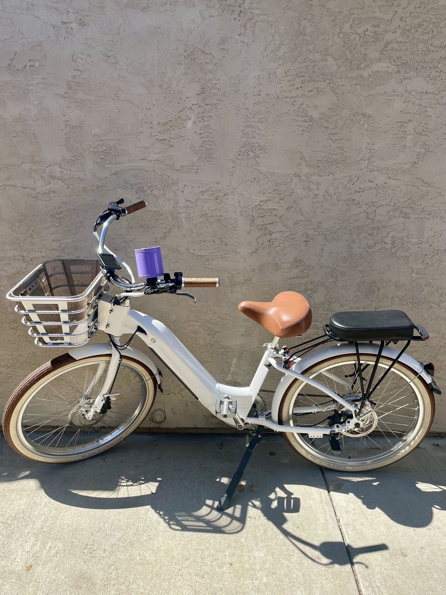 Electric Bike Company Ebike e-bike beach cruiser
