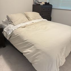 Full Queen Bed 