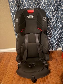 CAR SEAT