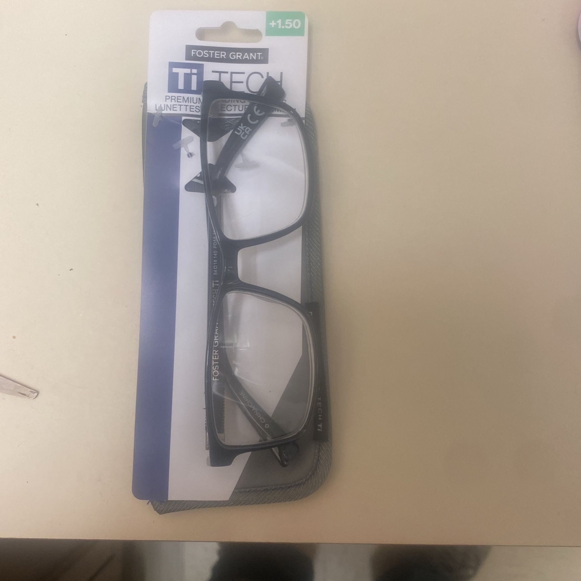 Foster Grant Ti Tech Reading Glasses