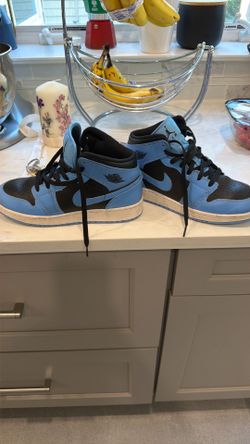 Nike Jordan 1 high tops size 7