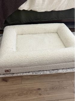 Honey Dog Bed